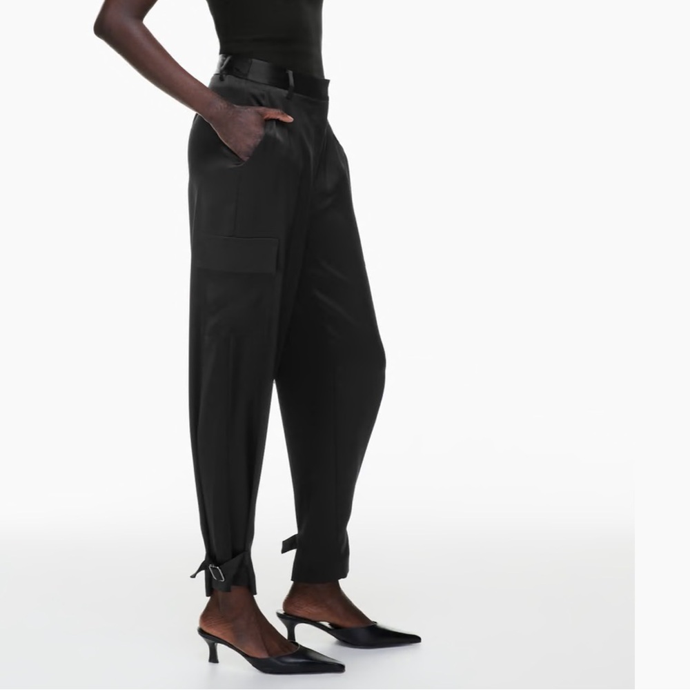 Aritzia Black High-Waisted Pants